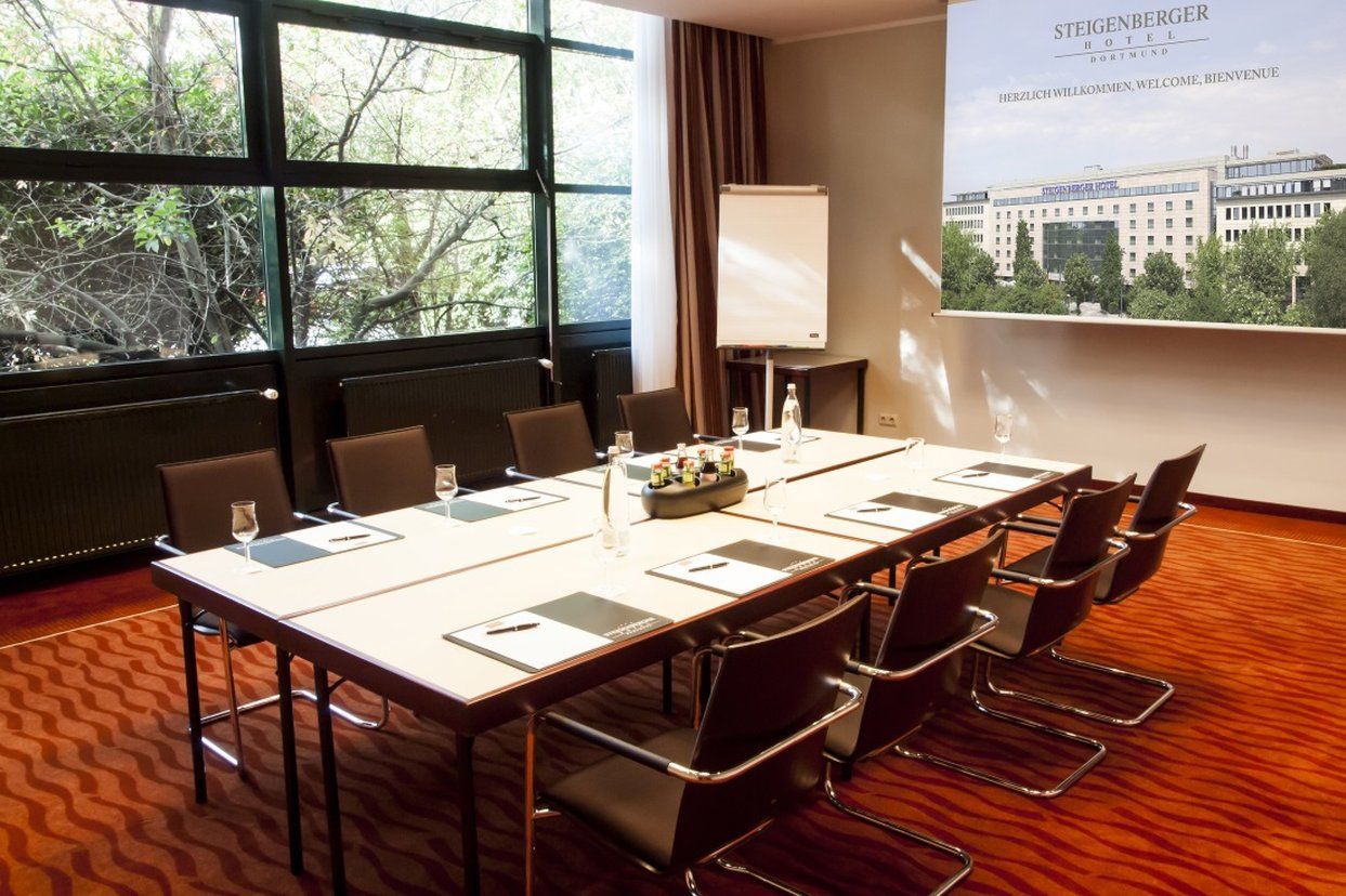 Hotel Steigenberger Dortmund Facilidades foto