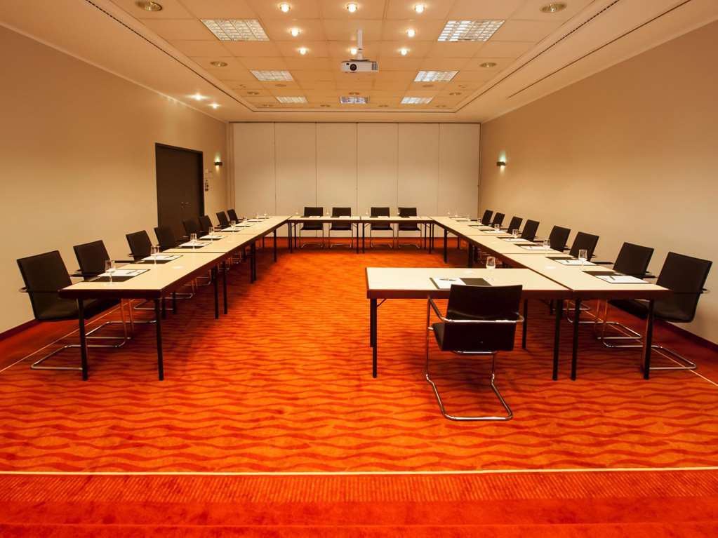 Hotel Steigenberger Dortmund Facilidades foto