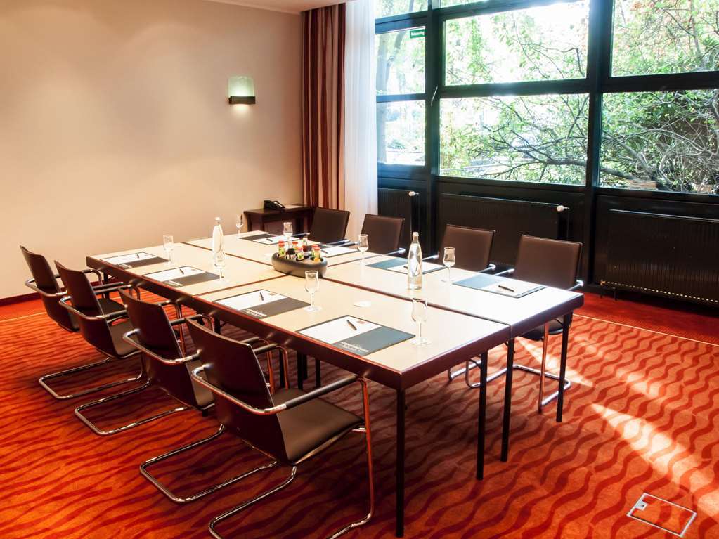 Hotel Steigenberger Dortmund Facilidades foto